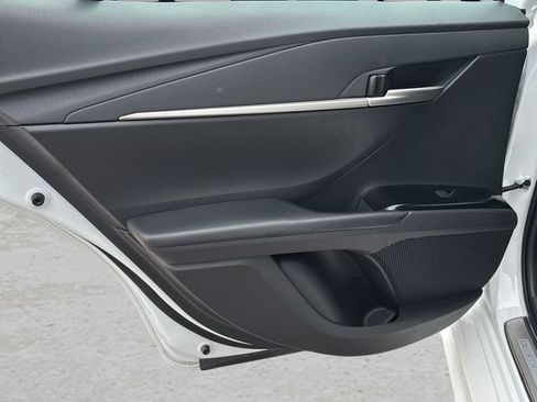 Used 2026 Toyota Camry SE w/ Multimedia Upgrade Package FWD image 17
