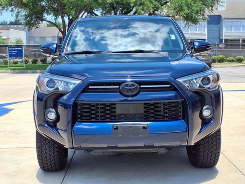 Used 2021 Toyota 4Runner SR5 Premium w/ Moonroof Package RWD image 21