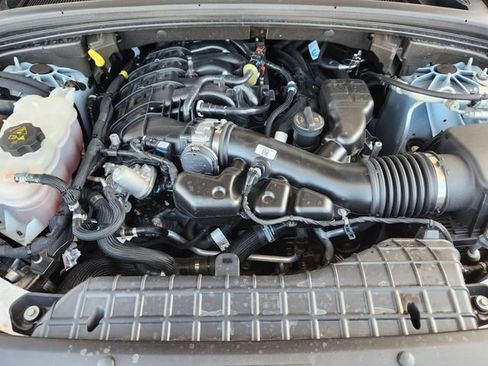 Certified 2025 Jeep Grand Cherokee Laredo X w/ Luxury Tech Group I image 31