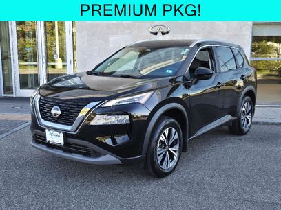 Used 2023 Nissan Rogue SV w/ SV Premium Package