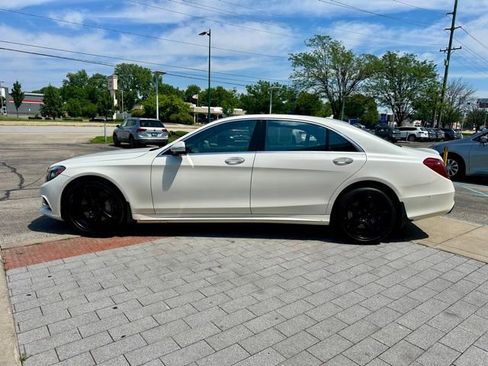 Used 2017 Mercedes-Benz S 550 4MATIC Sedan image 4