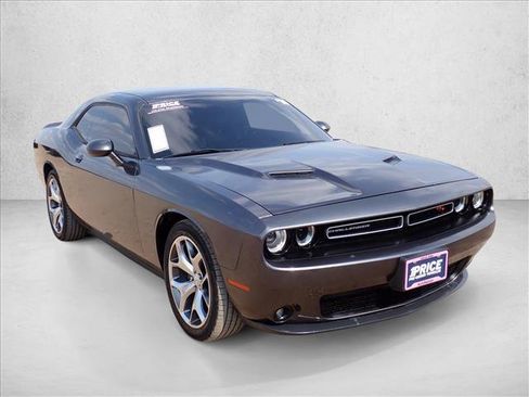 Used 2016 Dodge Challenger R/T Plus RWD image 6