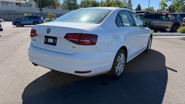 Used 2017 Volkswagen Jetta S FWD image 3