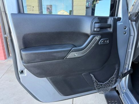 Used 2015 Jeep Wrangler Unlimited Sport w/ Quick Order Package 24S image 18