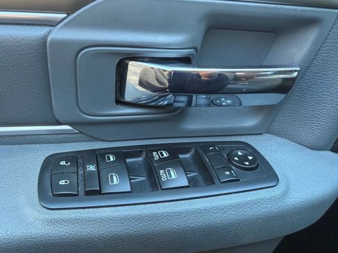 Used 2016 RAM 1500 Big Horn image 37