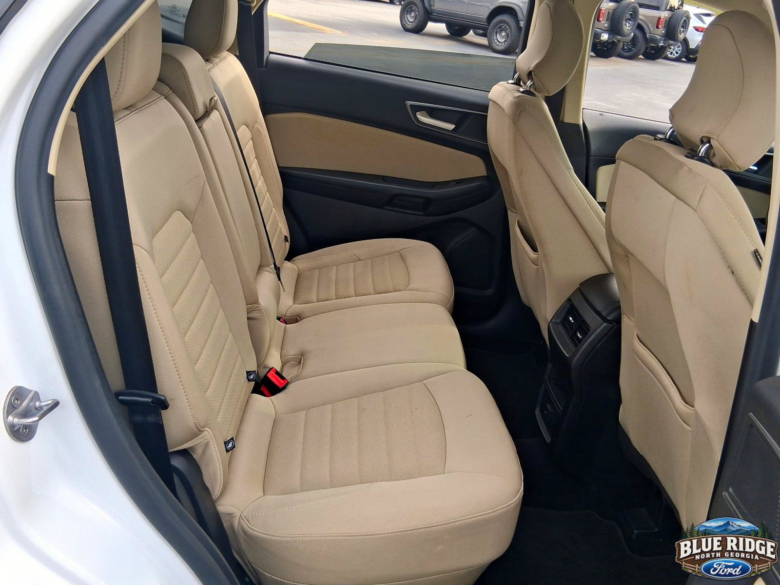 Used 2016 Ford Edge SE FWD image 13