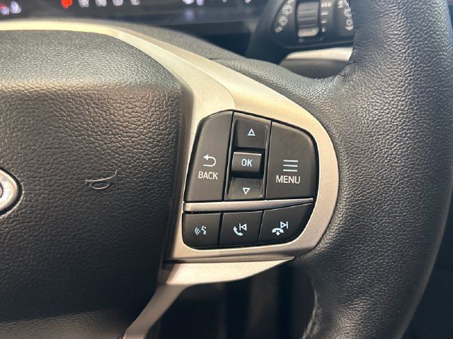 Used 2023 Ford Explorer XLT w/ Equipment Group 202A AWD/4WD image 35