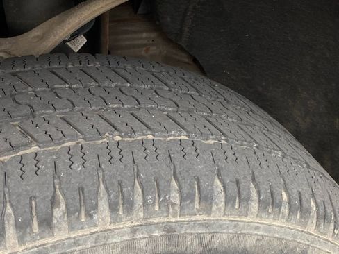 Used 2019 Chevrolet Silverado 1500 Custom Trail Boss image 28