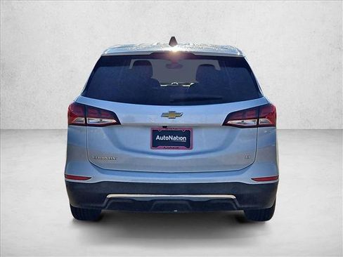 Used 2024 Chevrolet Equinox LT AWD/4WD image 7