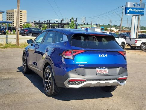 Used 2023 Kia Sportage EX FWD image 4