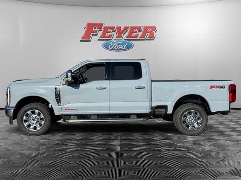 New 2026 Ford F350 Lariat w/ Lariat Premium Package image 2