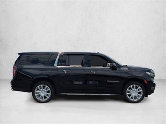 Used 2024 Chevrolet Suburban High Country w/ Advanced Technology Package AWD/4WD video 4