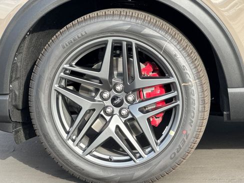 New 2026 Ford Explorer ST-Line w/ ST-Line Street Pack image 28