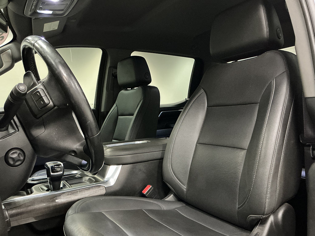 Used 2022 Chevrolet Silverado 1500 LTZ RWD image 9