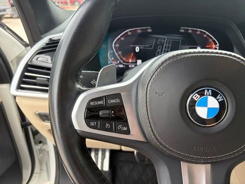 Used 2022 BMW X5 sDrive40i w/ M Sport Package RWD image 6