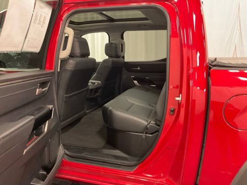 Used 2022 Toyota Tundra Limited AWD/4WD image 34