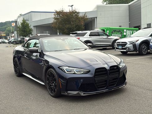 Used 2024 BMW M4 xDrive Competition w/ Parking Assistance Package AWD/4WD image 3