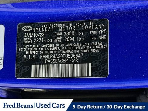 Used 2023 Hyundai Elantra Limited image 35