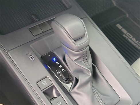 New 2026 Toyota Corolla Cross L image 25