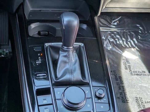 Used 2025 MAZDA CX-30 AWD 2.5 S w/ Preferred Package image 13