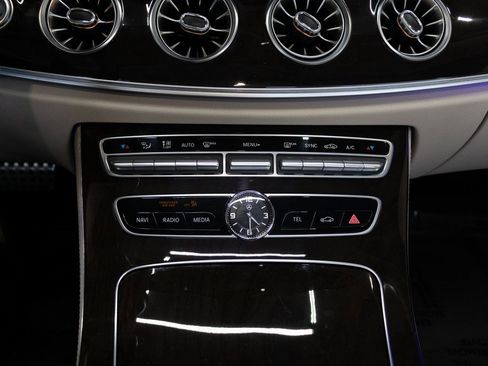 Used 2019 Mercedes-Benz E 450 Cabriolet image 31