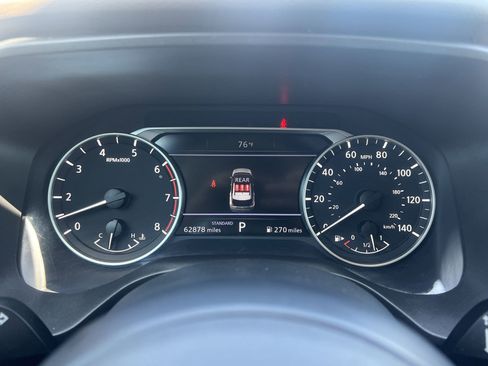 Used 2023 Nissan Rogue S FWD image 9