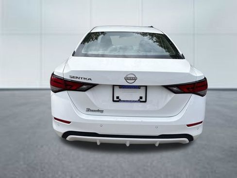 Used 2024 Nissan Sentra S FWD image 3