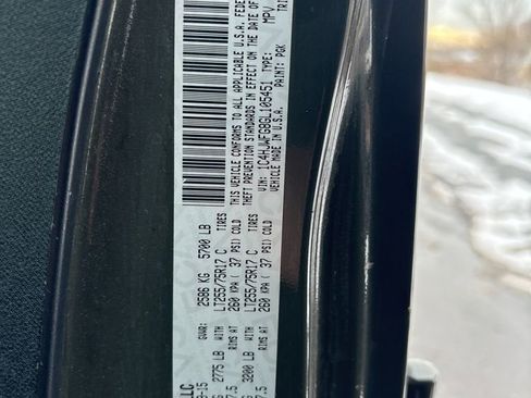 Used 2016 Jeep Wrangler Unlimited Rubicon image 32