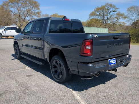 New 2026 RAM 1500 Express AWD/4WD image 5