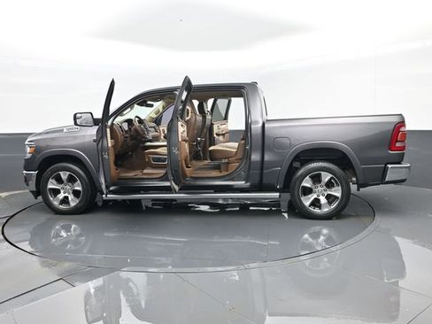 Used 2019 RAM 1500 Laramie image 30