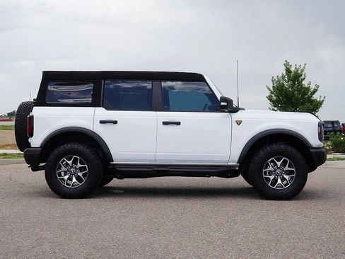 Used 2023 Ford Bronco Badlands AWD/4WD image 6