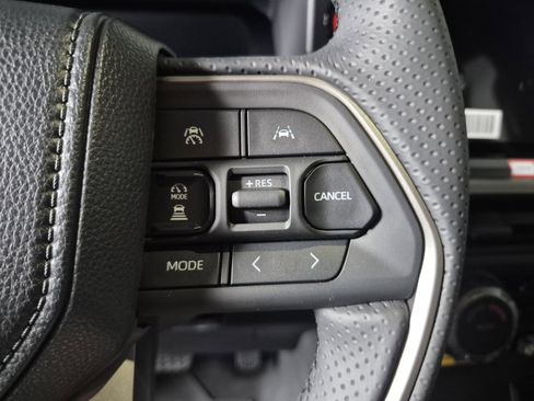 New 2026 Toyota 4Runner 4WD image 27