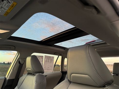 Used 2024 Toyota RAV4 Limited image 21