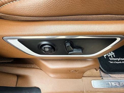 Used 2021 RAM 1500 Laramie AWD/4WD image 26