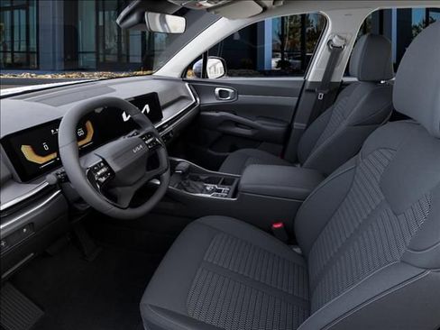 New 2026 Kia Sorento LX FWD image 17