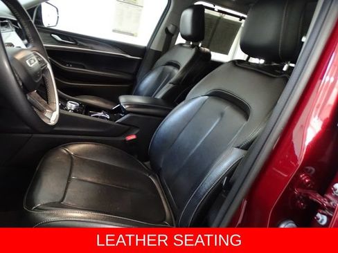 Certified 2023 Jeep Grand Cherokee L Limited w/ Luxury Tech Group II AWD/4WD image 2