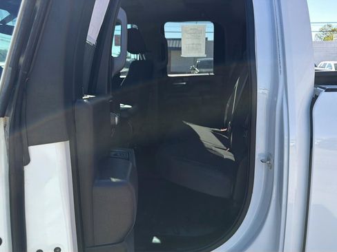 Used 2021 Chevrolet Silverado 2500 W/T w/ WT Convenience Package AWD/4WD image 28