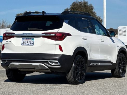 Used 2022 Kia Seltos Nightfall Edition AWD/4WD image 4
