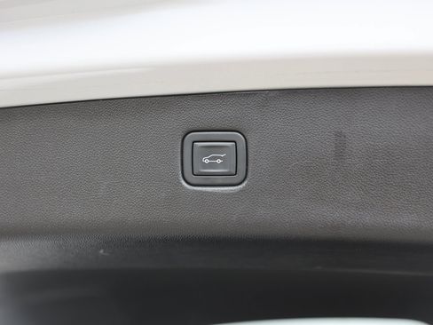 Used 2023 Chevrolet Blazer RS w/ Driver Confidence II Package image 16