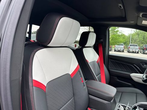 New 2026 GMC Canyon AT4X AWD/4WD image 19