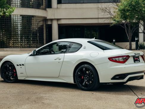 Used 2013 Maserati GranTurismo Sport image 5