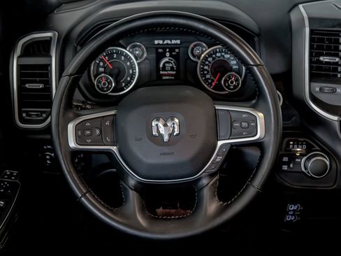 Used 2024 RAM 2500 Big Horn w/ Sport Appearance Package image 16