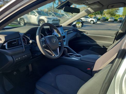 Used 2023 Toyota Camry LE image 19