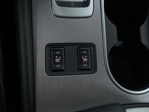 Used 2024 Nissan Murano SL image 25