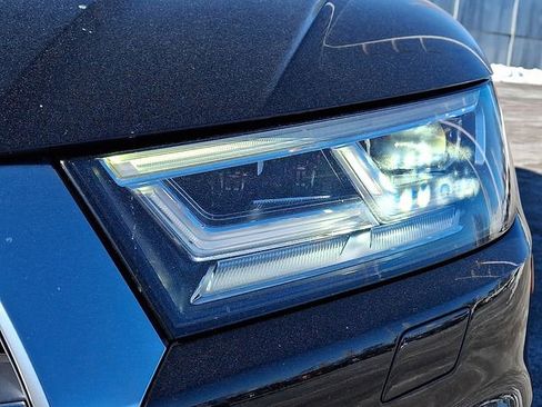 Used 2019 Audi Q5 2.0T Premium Plus w/ Premium Plus Package image 9