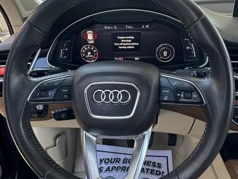 Used 2017 Audi Q7 3.0T Prestige AWD/4WD image 29