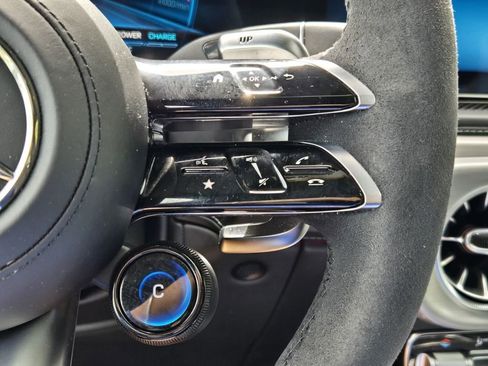 Used 2026 Mercedes-Benz G 63 AMG 4MATIC image 23