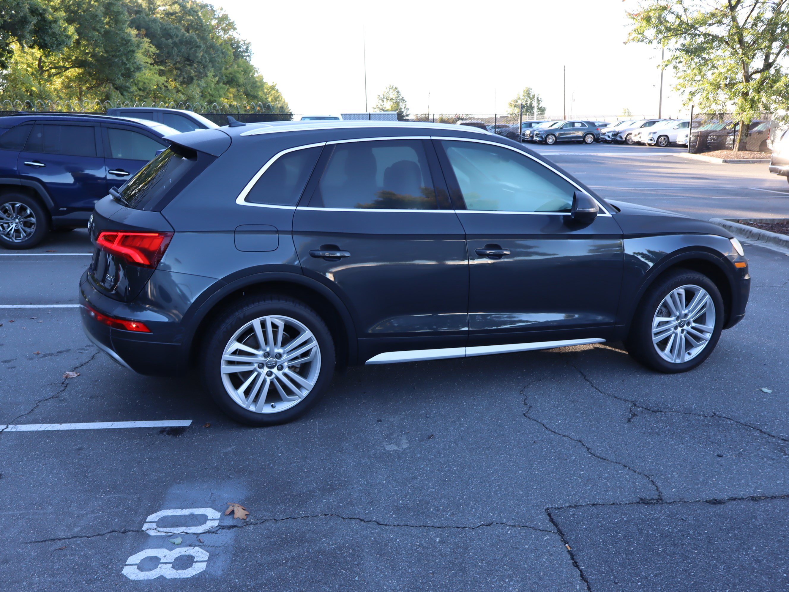 Used 2018 Audi Q5 2.0T Premium Plus w/ Premium Plus Package AWD/4WD image 22