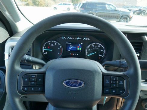 New 2026 Ford F250 XL w/ XL Off-Road Package image 23