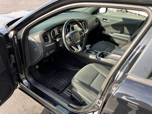 Used 2017 Dodge Charger SXT w/ Rallye Group image 15